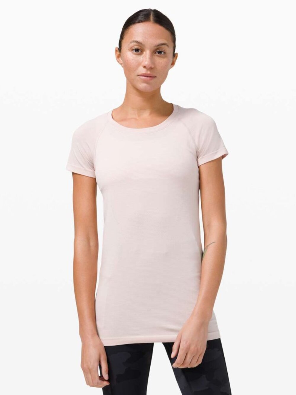 Lululemon Swiftly Tech T-Shirt 2.0 Heather Pink Size 6